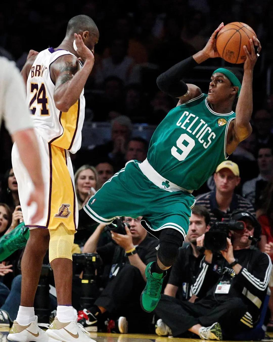 关于利物浦击败老对手凯尔特人，晋级之路一路高歌的信息-九游官网