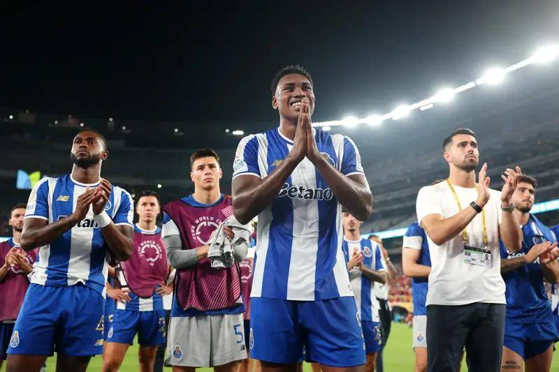 关于反败为胜首场状态出色，篮网观众沸腾！，穆雷重返赛场比赛高潮迭起的信息-九游官网入口