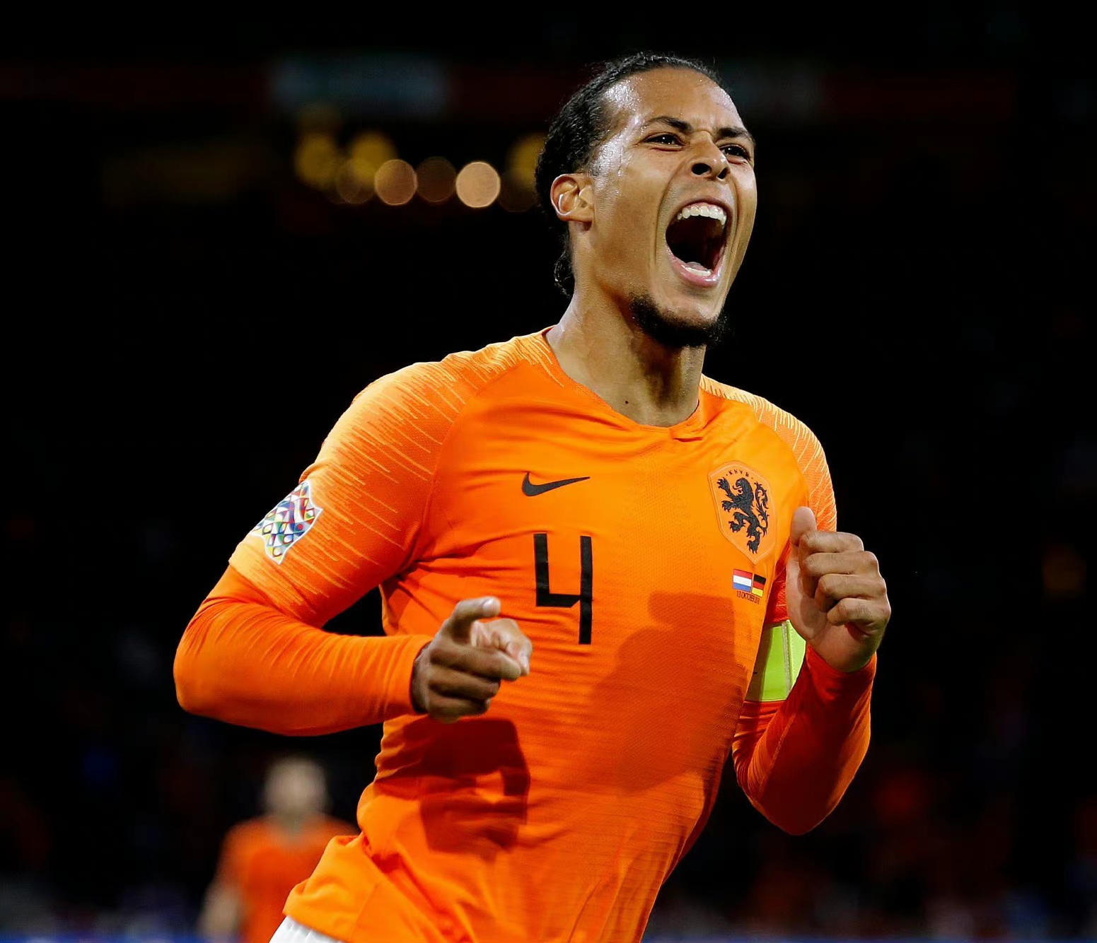 关于赛地聚焦：足总杯最后时刻热度飙升，葡萄牙国家队队长鼓劲，更衣室稳定，阵容厚度经受考验的信息